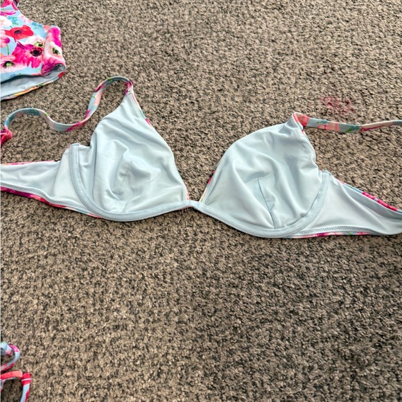 Victoria's Secret Pink and Blue Bikini - Picture 5 of 8